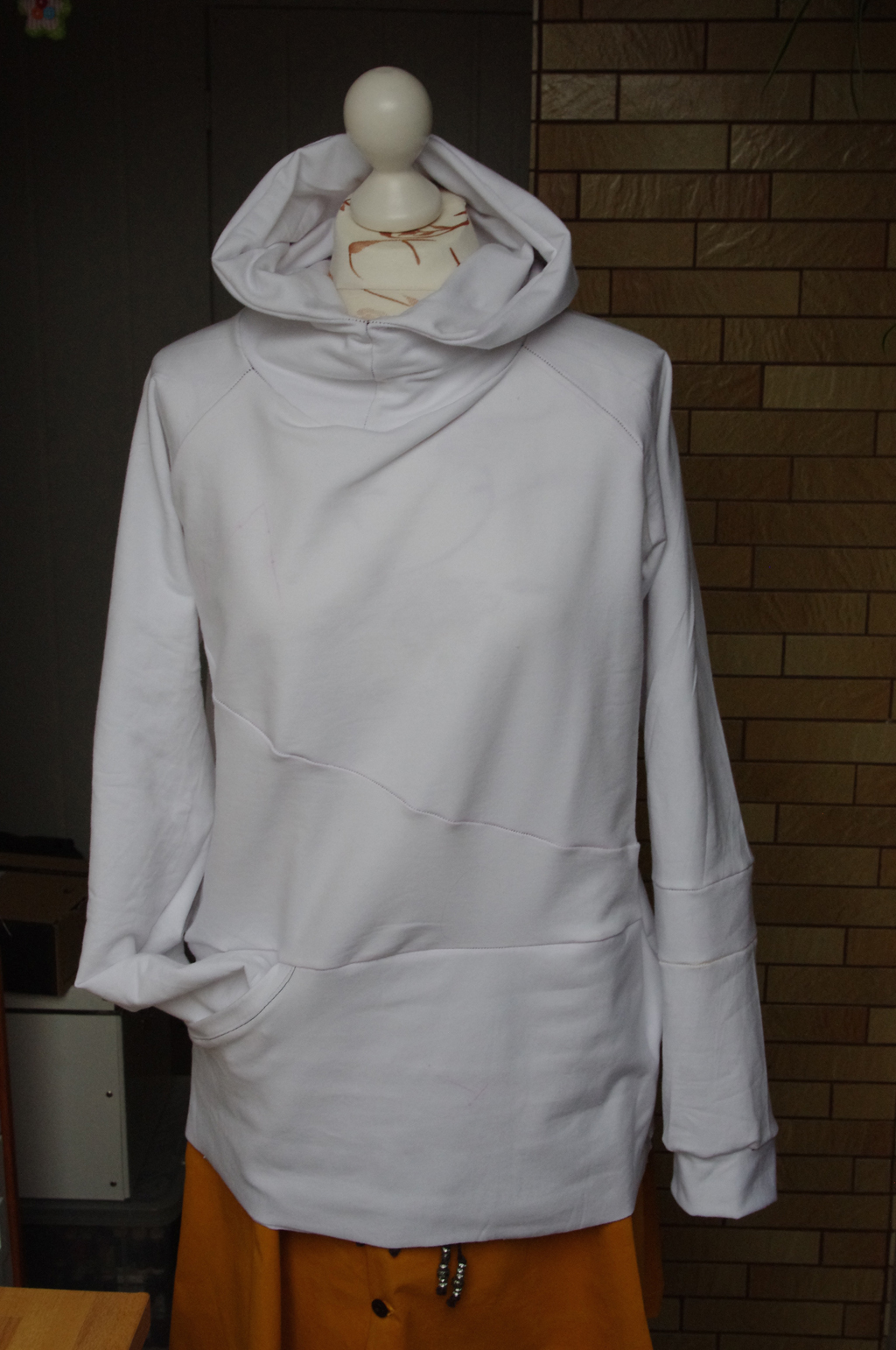 Miro Hoodie Probenähen