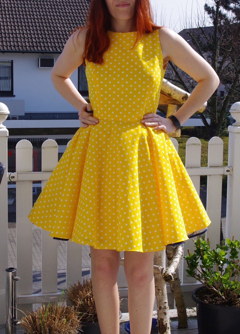 Burda Kleid Petticoat